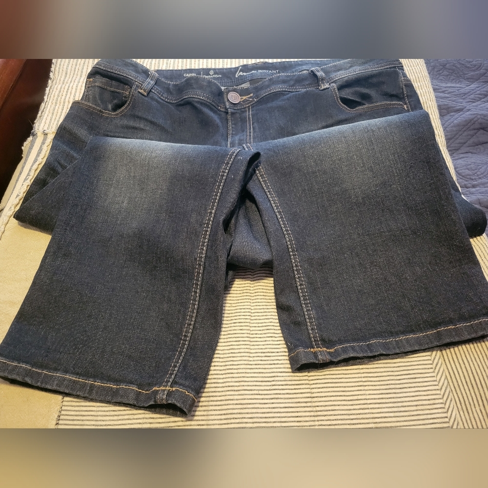 NWOT Lane Bryant Capris